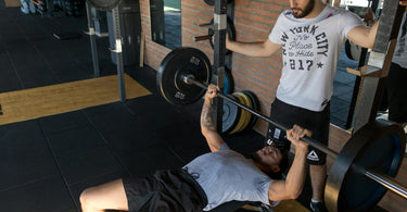 De Beste Fitnessbank voor Thuis of Sportschool: FitFirst vs. Matrix